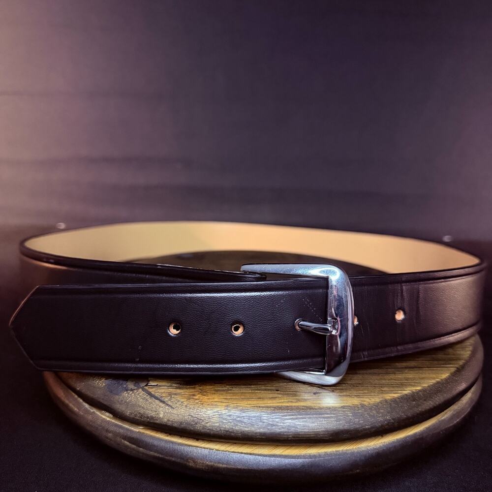 Dutyman Dress Belt Size 40" Plain Leather 1511 Nickel Black (Broken Inner Snap)